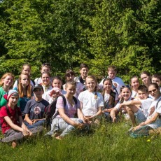 HSH Princess Theodora and young students from Armenis and Teregova at Bison Hillock / Picture by Bogdan Comanescu