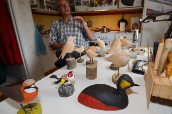 Kjell Wågberg, bird sculptor in Jokkmokk