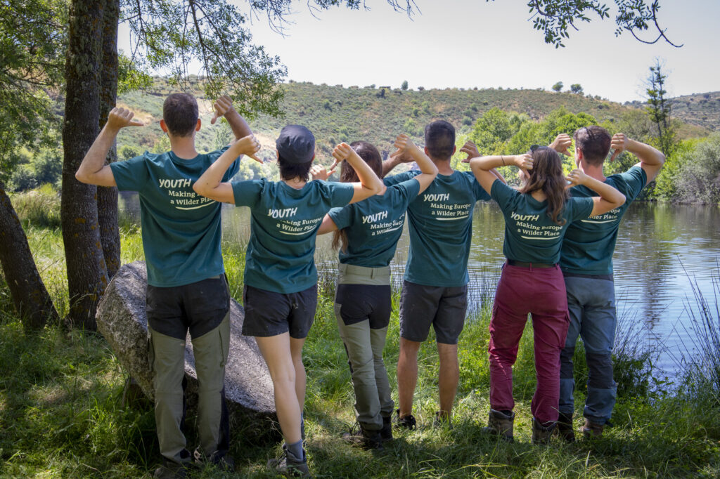 European Young Rewilders at the Côa River at the ERN-EYR event on Natural Grazing