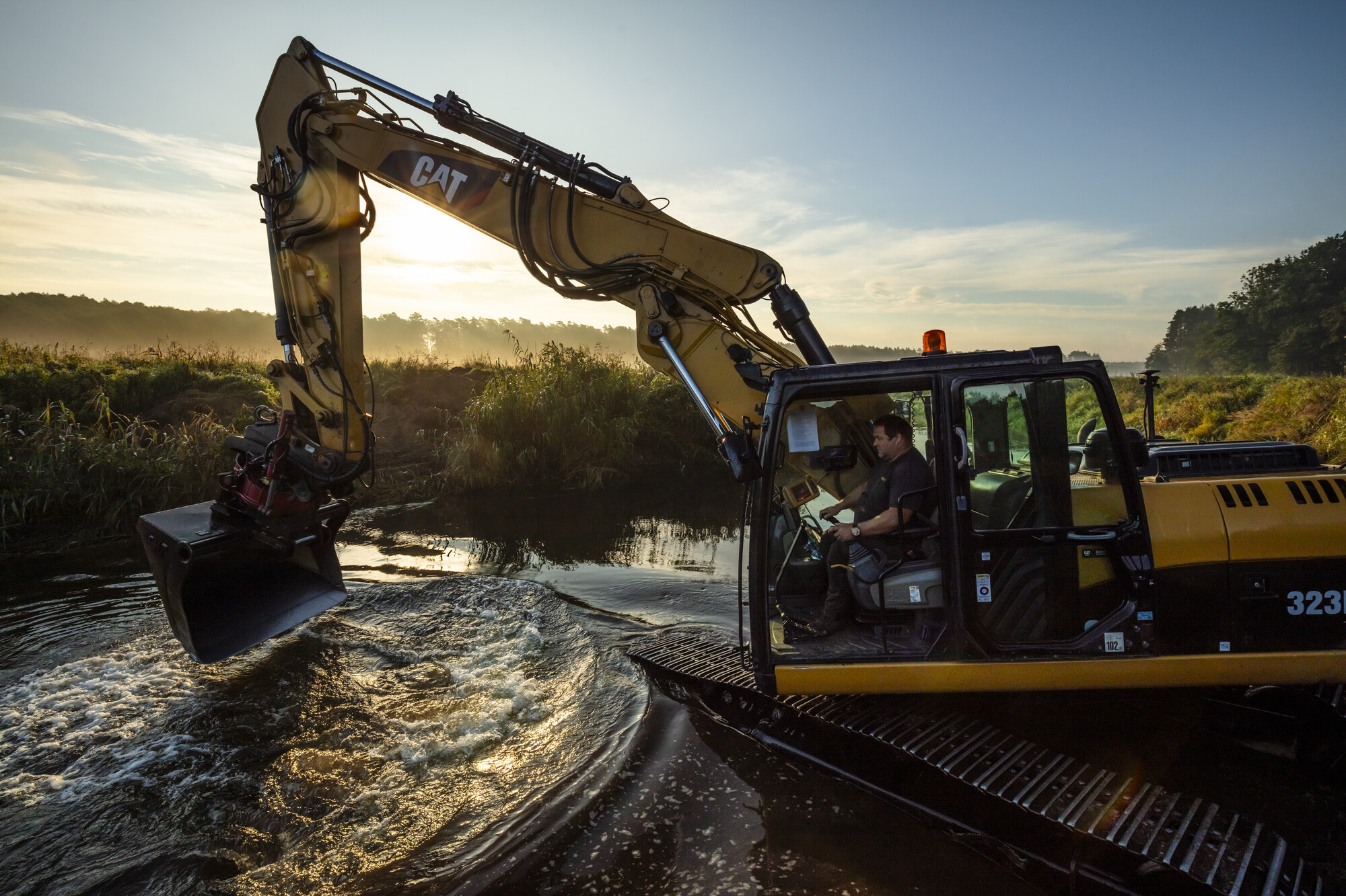 Gravel bed restoration on the Ina River in the Oder Delta.